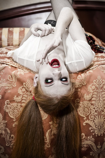 Vampire: The Masquerade — Bloodlines - Косплей Jeanette от Antonija Pintarić.